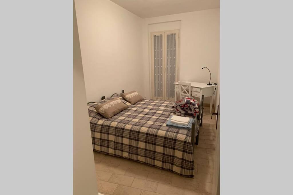 Casa Flea - Holiday Apartment With 2 Bedrooms Gualdo Tadino Eksteriør billede